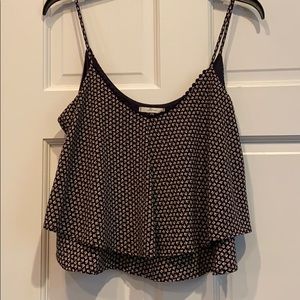 Navy floral flowy tank top!